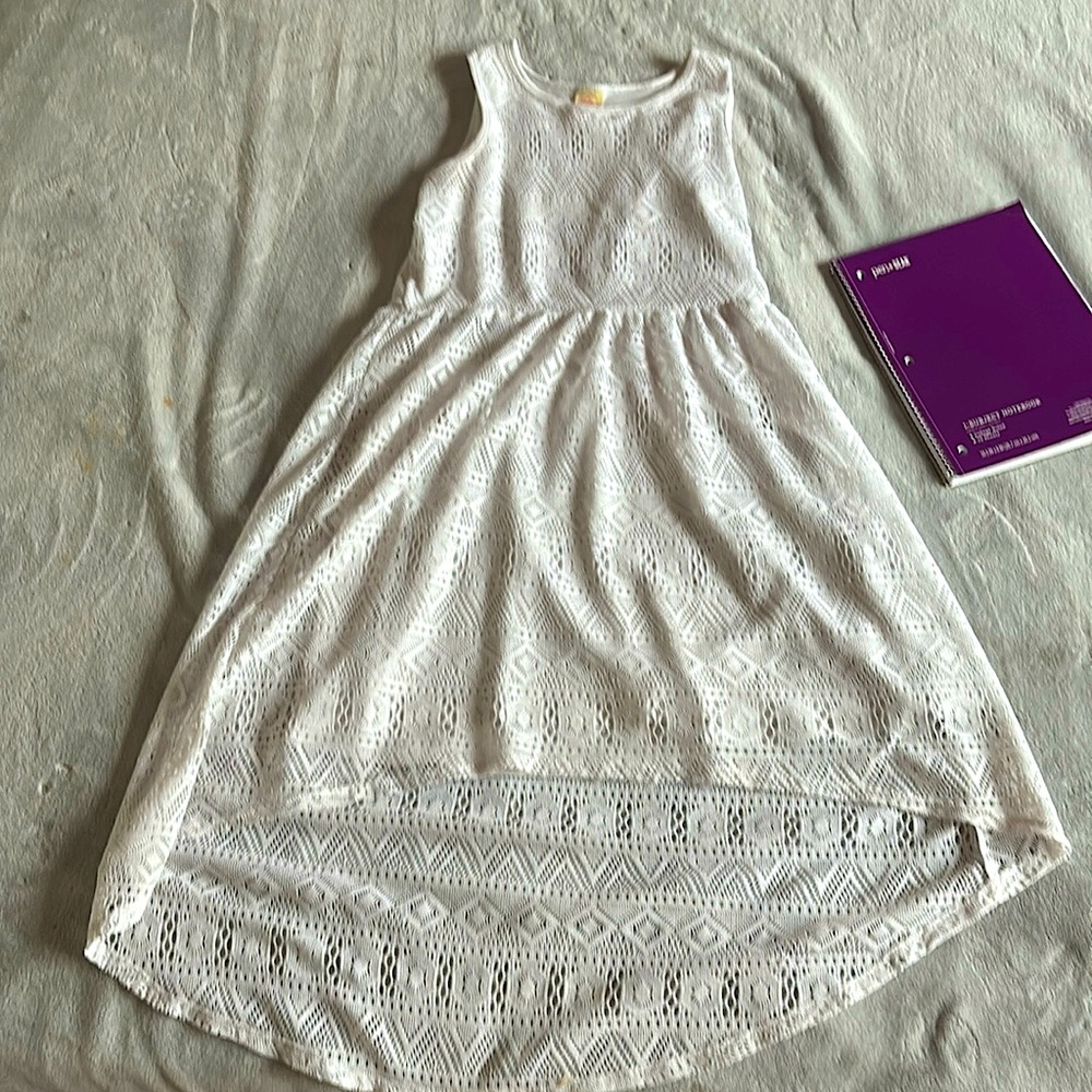 Can’t fit weared it once and it is still in good condition